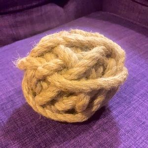 Nautical decorative ball of rope